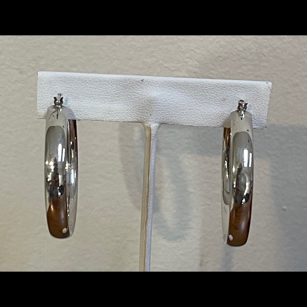 Hoop Silver Earrings - Picture 4 of 5